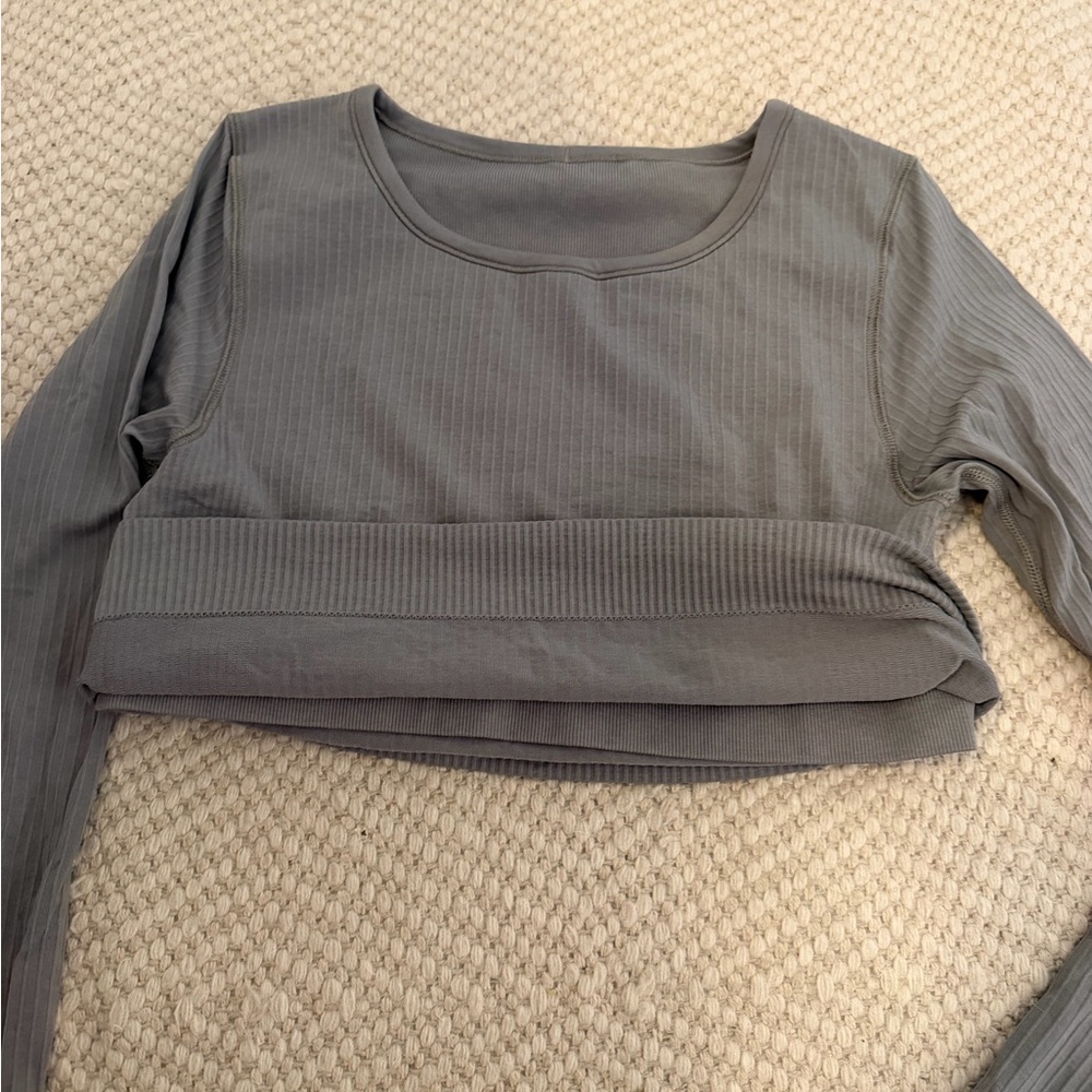 Gray Ribbed Long Sleeve Crop Top - Picture 8 of 8